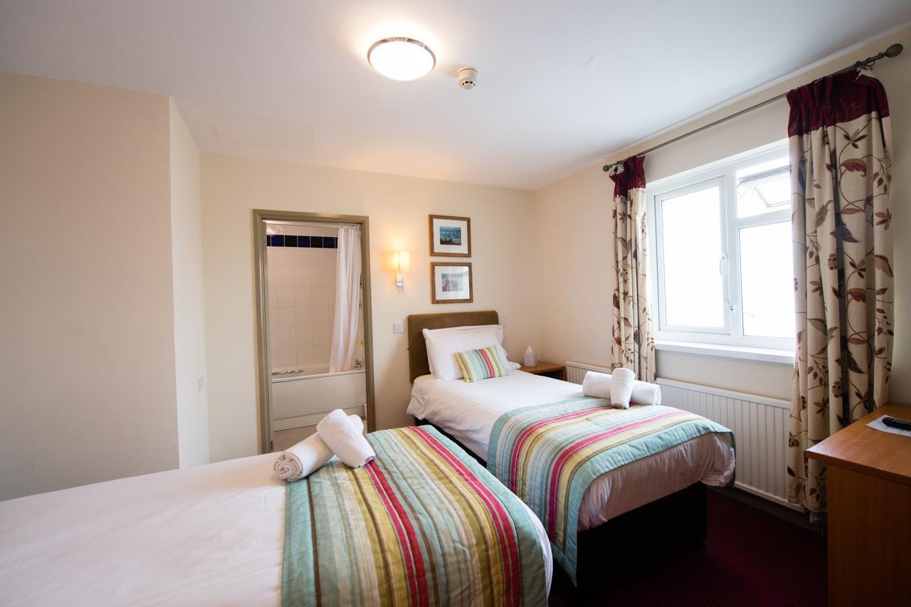 Monachty Hotel Aberaeron Exterior photo